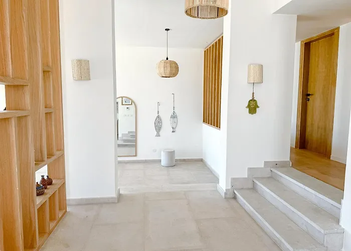 Amazing 4 Br In Soma Bay Movin *
