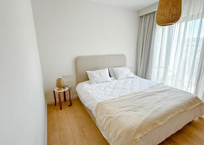 Amazing 4 Br In Soma Bay Movin *