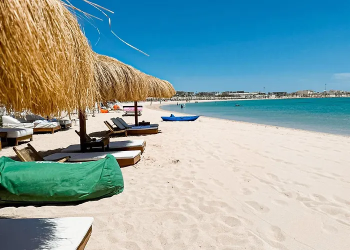 Amazing 4 Br In Soma Bay Movin Appartamento Hurghada
